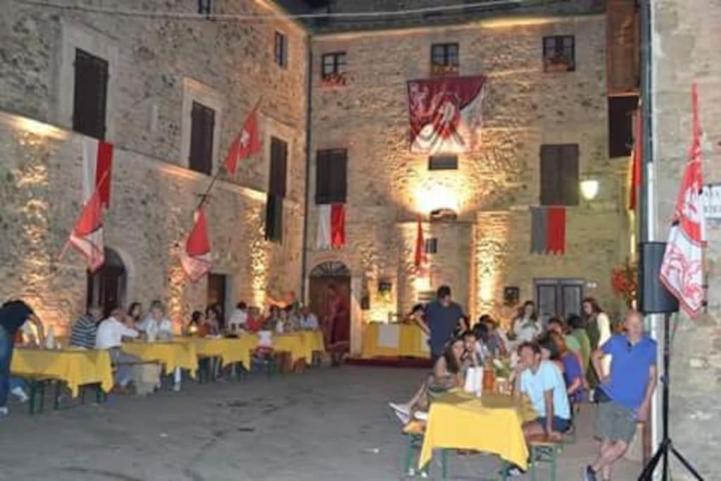 Villa Marta Contignano Exterior photo